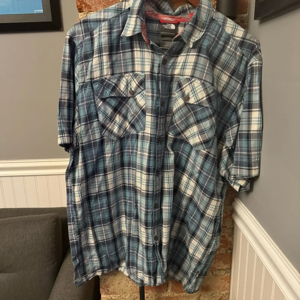 The North Face Blue Plaid Short Sleeve Button Down Shirt Size XL